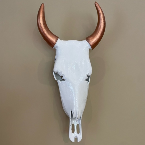 Metal Decorative Faux Animal Skull with Rose Gold Horns - Picture 1 of 5